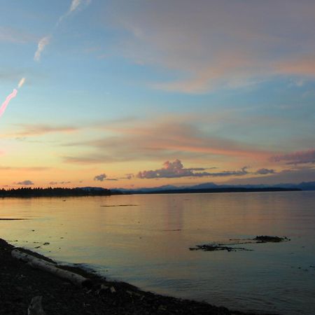 Edgewater Motel Campbell River Esterno foto