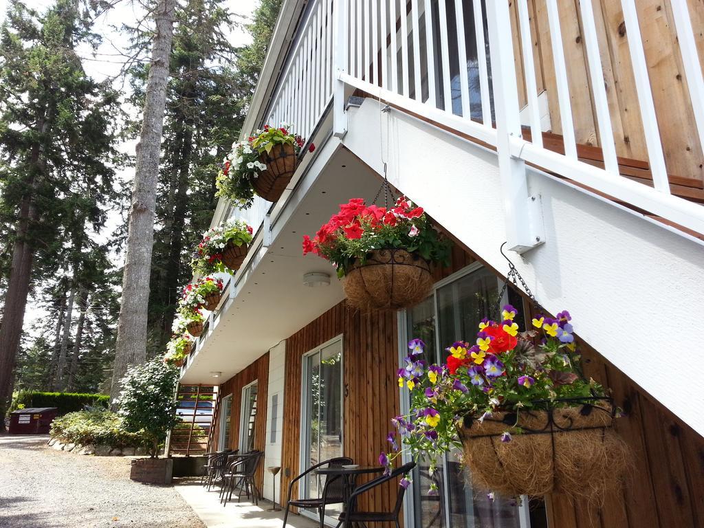 Edgewater Motel Campbell River Esterno foto